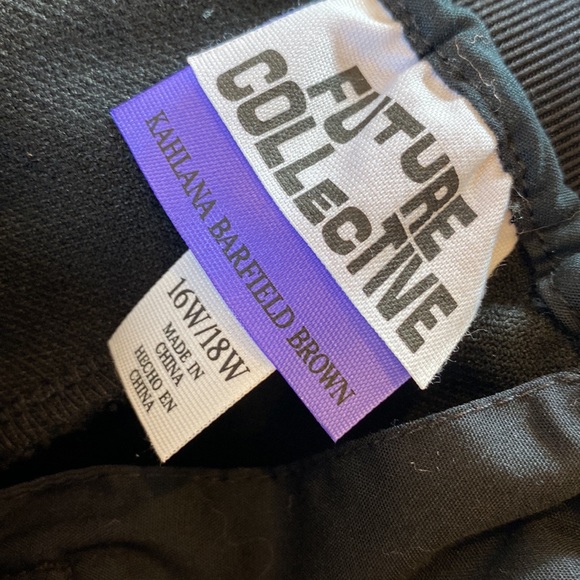 Future Collective with Kahlana Barfield Brown Plus size Mid-rise Flare Pant NWT - Picture 7 of 8